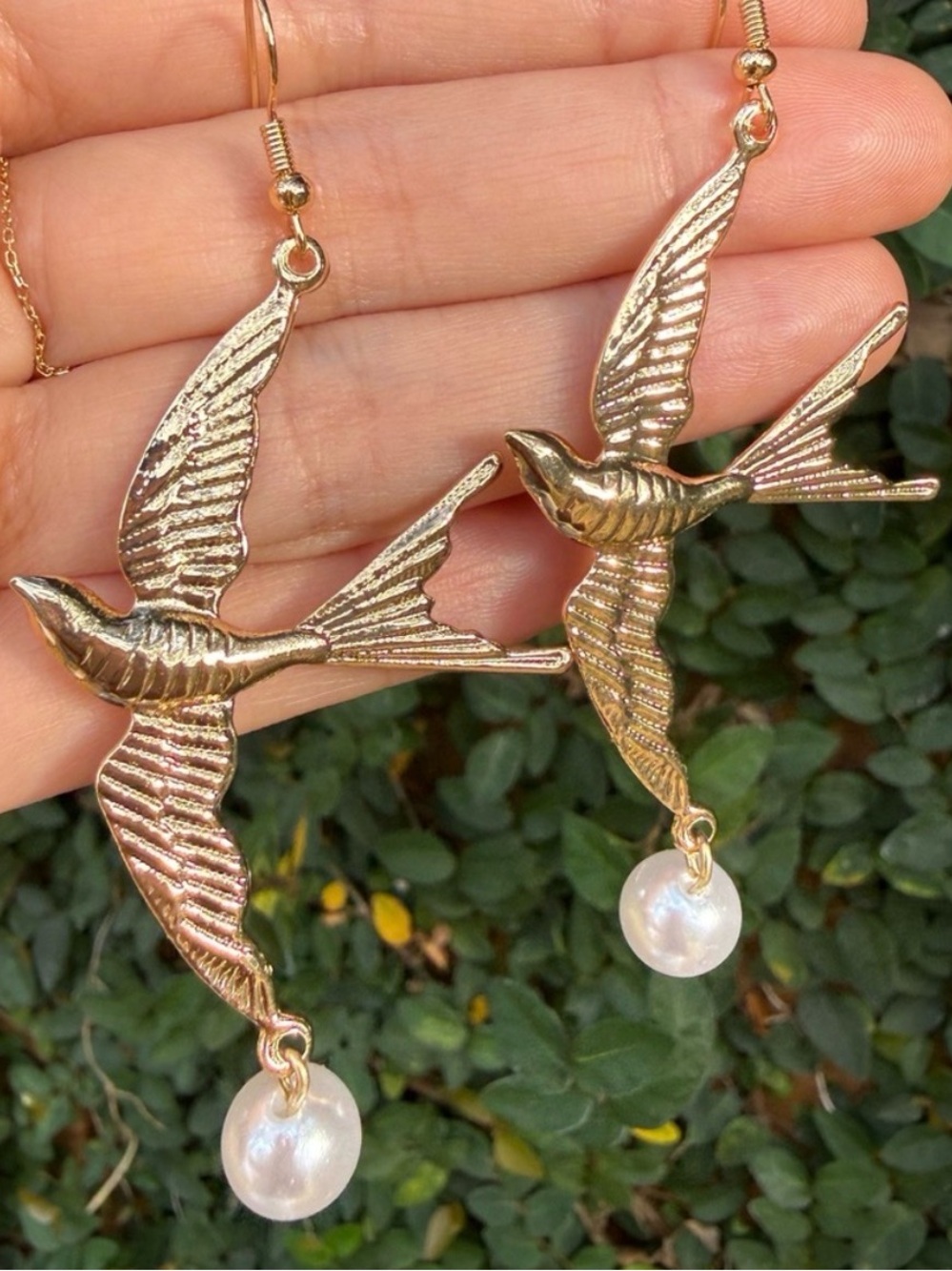 Vintage Unique Golden Swallow Necklace, Niche Design Fashion Clavicle SET - Picture 6 of 7